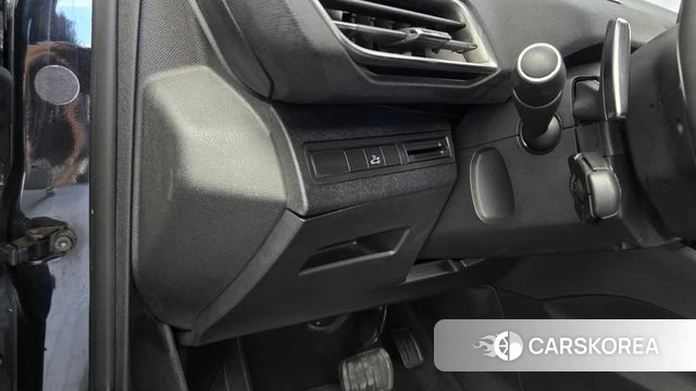Peugeot 5008 second generation id 4770571 из Кореи 9