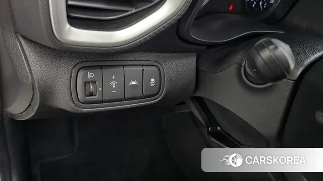 Hyundai Venue id 2976215 из Кореи 9