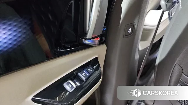 Kia Carnival 4th generation id 3280178 из Кореи 9