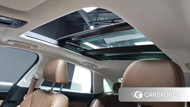 Hyundai Grandeur (GN7) id 3586122 из Кореи 9