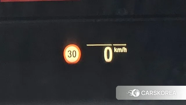 BMW 5 Series (G30) id 3539230 из Кореи 9