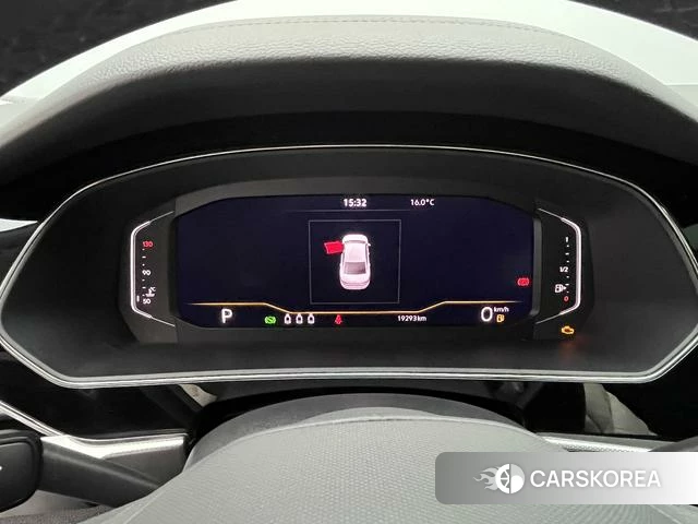 Volkswagen Passat id 4274367 из Китая 9
