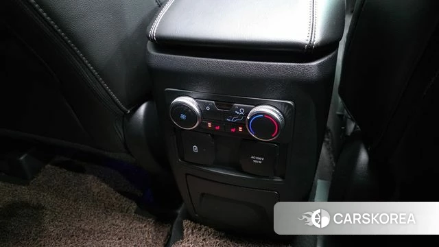 Ford Explorer 6th Generation id 4308900 из Кореи 9