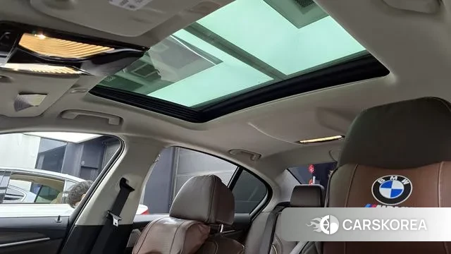 BMW 5 Series (G30) id 3546981 из Кореи 9