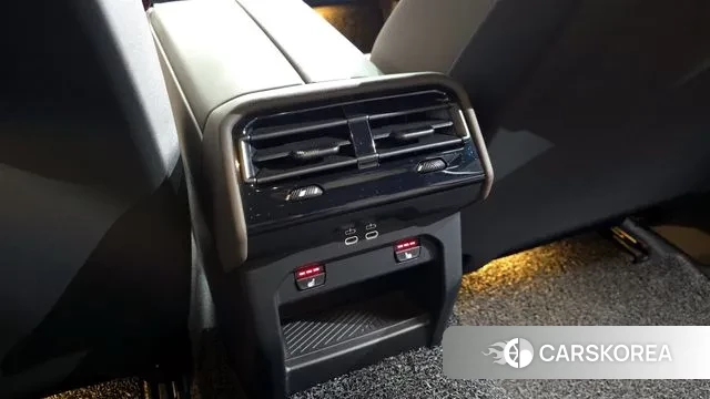 BMW 5 Series (G60) id 3502496 из Кореи 9