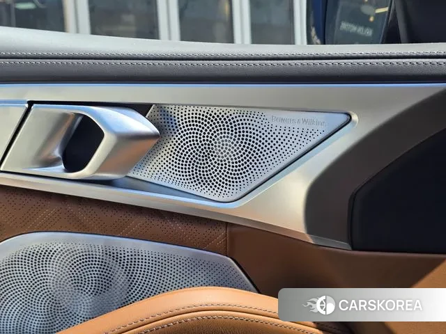 BMW M8 (G15) id 2938857 из Кореи 9