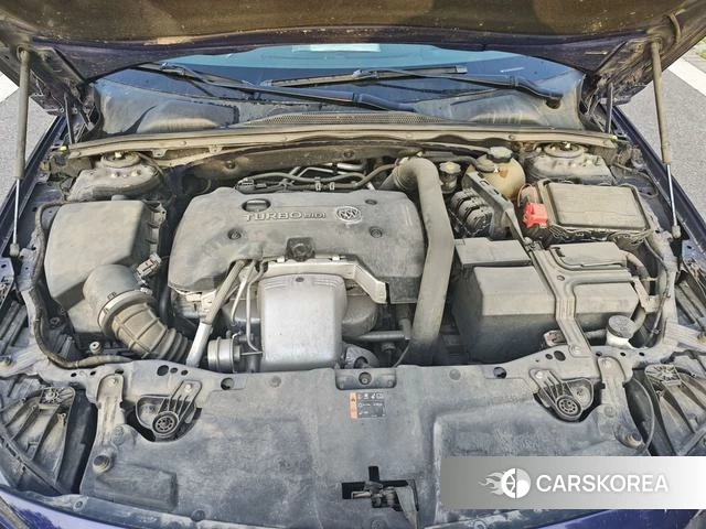 Buick Regal id 4242048 из Китая 9