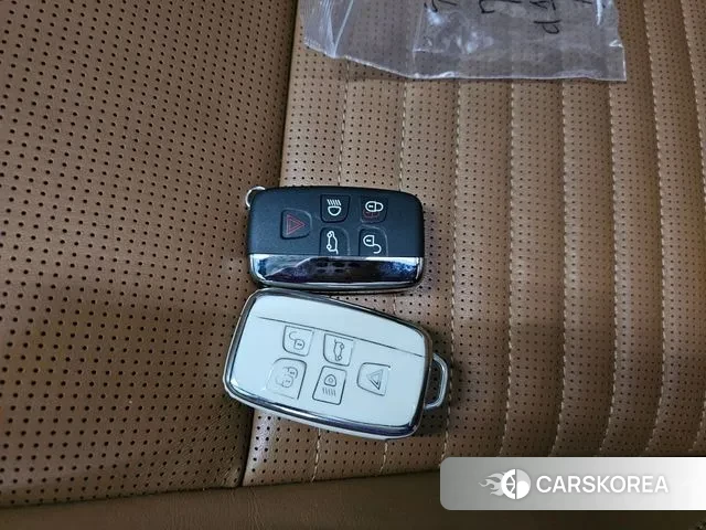 Land Rover Discovery Sports id 3474549 из Кореи 9