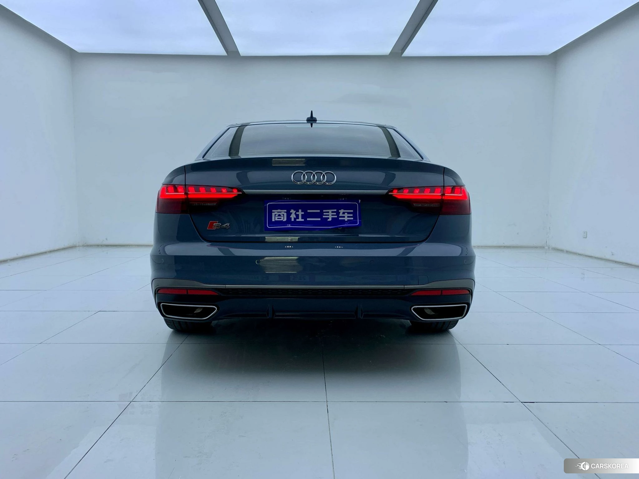 Audi A4L id 4413334 из Китая 9