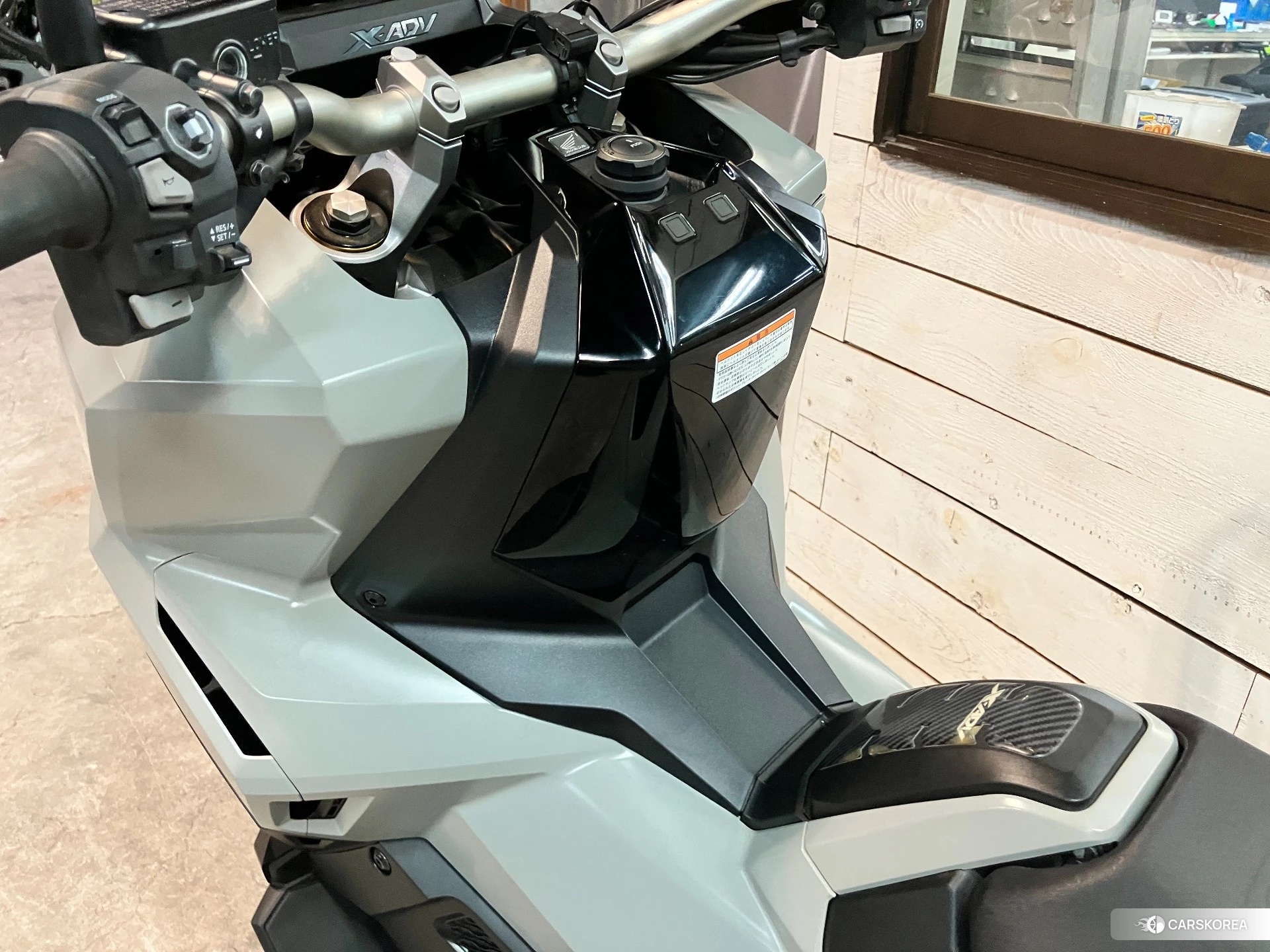 Проданный Honda X-ADV 750 id 4374084 из Японии, фото 9