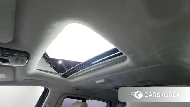 Hyundai Staria id 3561236 из Кореи 9