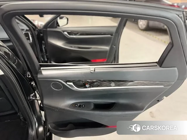 Hyundai Grandeur IG id 3708919 из Кореи 9