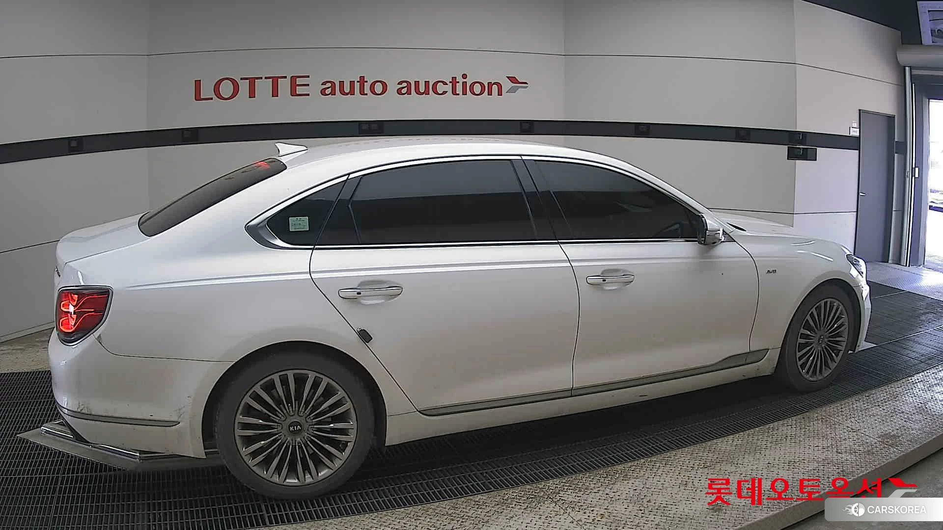 Kia K9 id 4289580 из Кореи 9