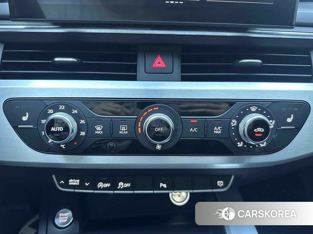 Audi A4L id 4240988 из Китая 9