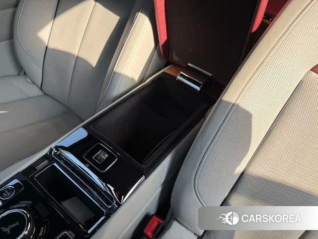 Rolls-Royce Cullinan id 3695533 из Кореи 9