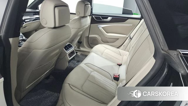 Audi A7 (4K) id 4572886 из Кореи 9