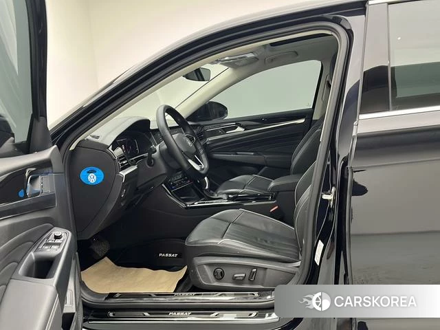 Volkswagen Passat id 4276509 из Китая 9