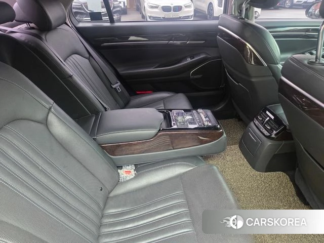 Genesis EQ900 id 3917362 из Кореи 9