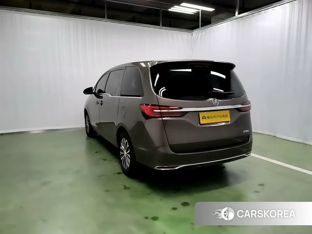 Buick GL8 id 4219713 из Китая 9