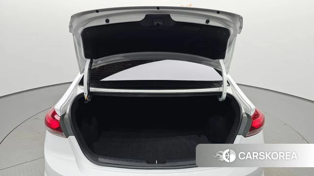 Hyundai Avante AD id 4918976 из Кореи 9