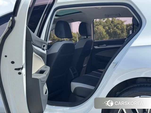 Volkswagen Golf id 4273092 из Китая 9