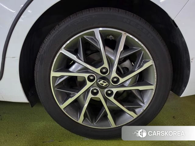 Hyundai The New Avante AD id 4525657 из Кореи 9