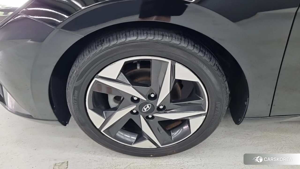 Hyundai Avante (CN7) id 4871960 из Кореи 9