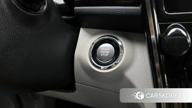 Ssangyong Tivoli Air id 4224078 из Кореи 9