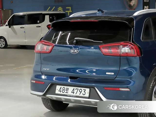 Kia Niro id 3982225 из Кореи 9