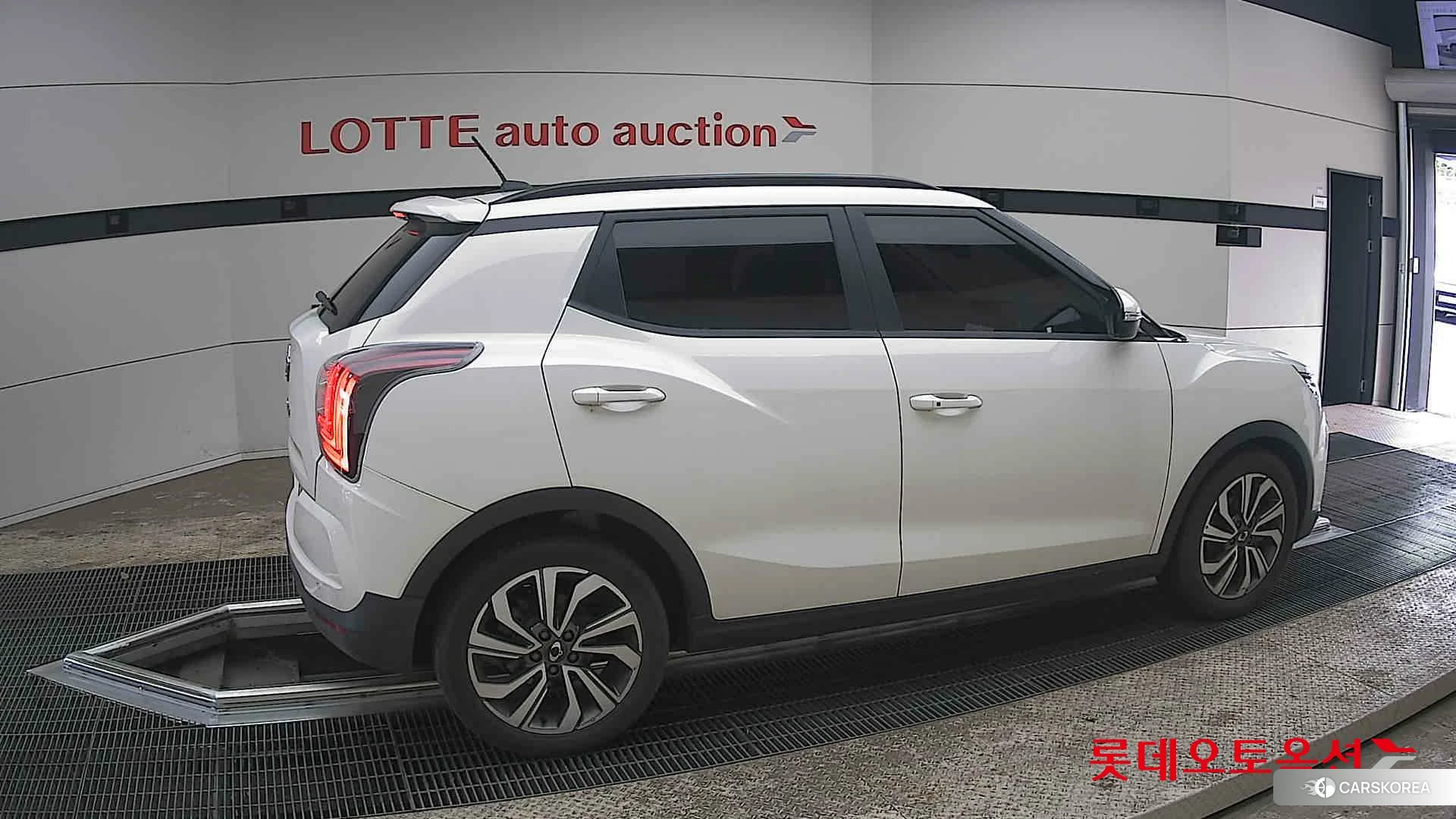 SsangYong Tivoli id 3869458 из Кореи 9