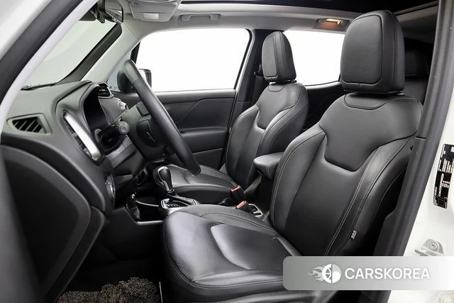 Jeep Renegade id 3842799 из Кореи 9