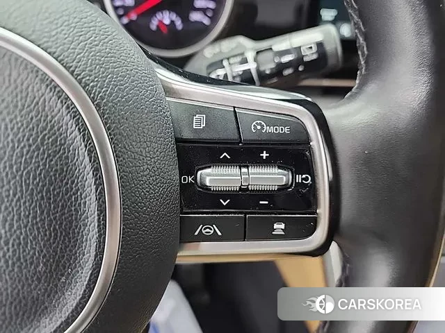 Kia Carnival 4th generation id 3488801 из Кореи 9