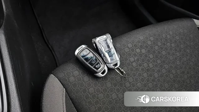 Hyundai Kona id 3753966 из Кореи 9