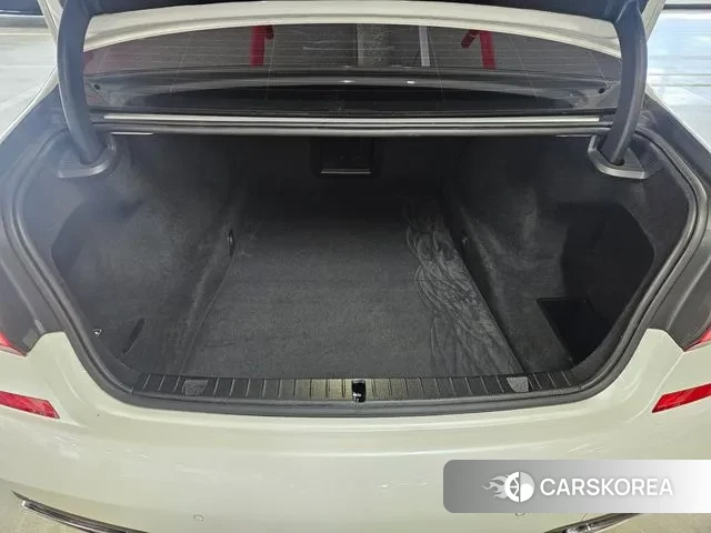 BMW 7 Series (G11) id 3593300 из Кореи 9