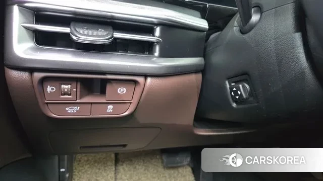 Hyundai Grandeur (GN7) id 3426916 из Кореи 9