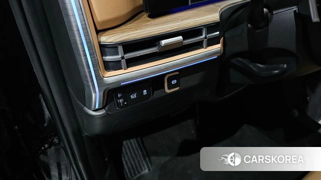 Hyundai Santa Fe (MX5) id 4177744 из Кореи 9