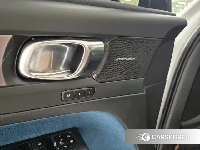 Volvo C40 Richards id 3315751 из Кореи 9