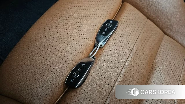 Mercedes-Benz C-Class W205 id 4770371 из Кореи 9