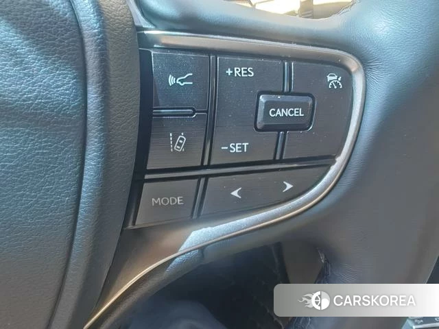 Lexus ES id 4272279 из Китая 9
