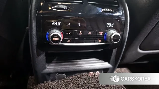 BMW 5 Series (G30) id 3464355 из Кореи 9