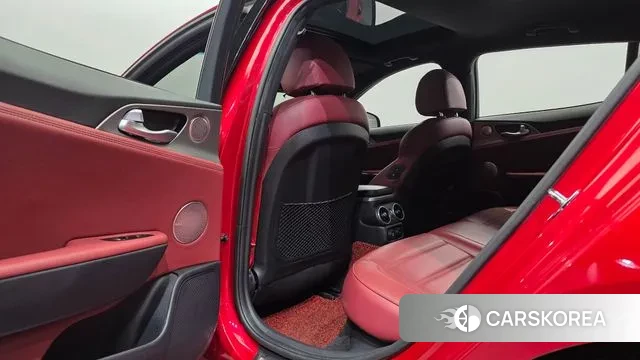 Kia Stinger id 3573728 из Кореи 9