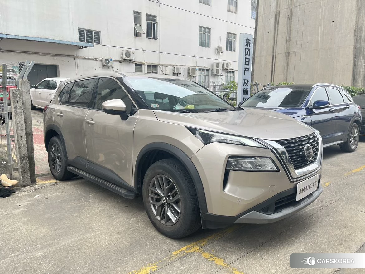 Nissan Qijun id 4512921 из Китая 9