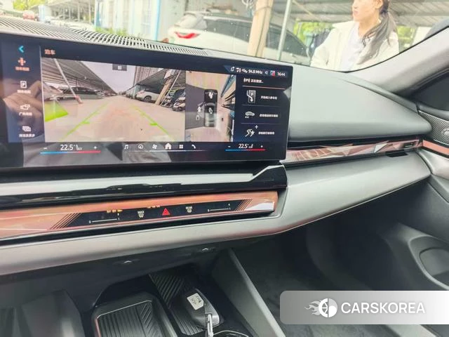 BMW 5 series id 4182741 из Китая 9