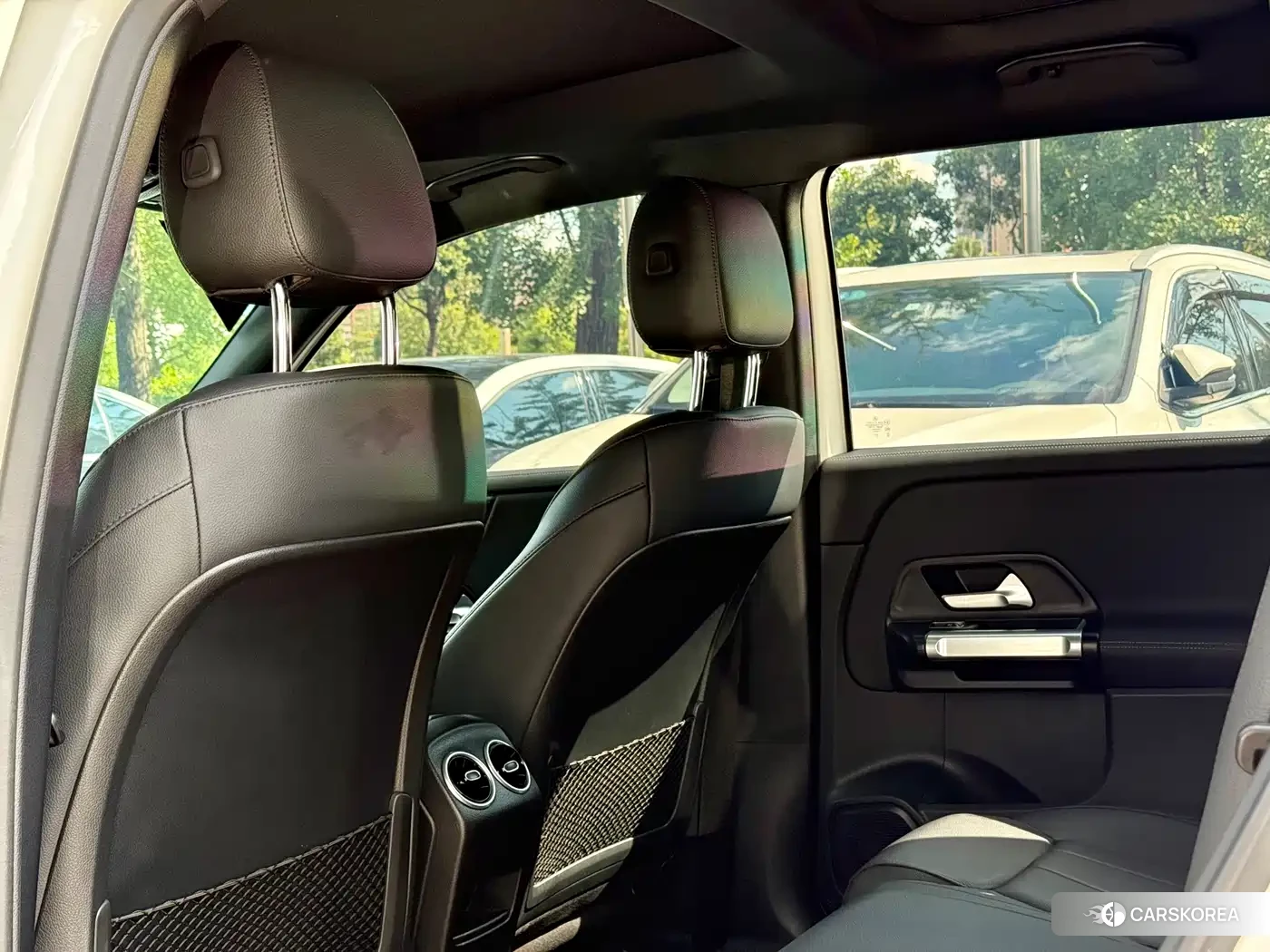 Mercedes-Benz GLB id 4589441 из Китая 9
