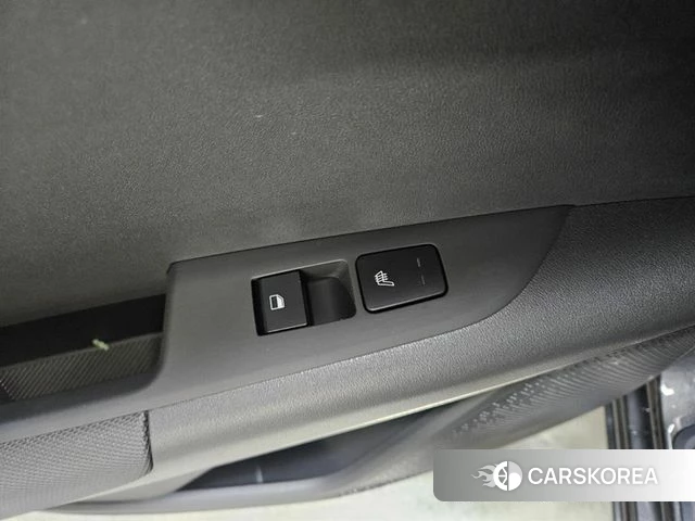 Kia Di Ol Nu Niro id 3870329 из Кореи 9