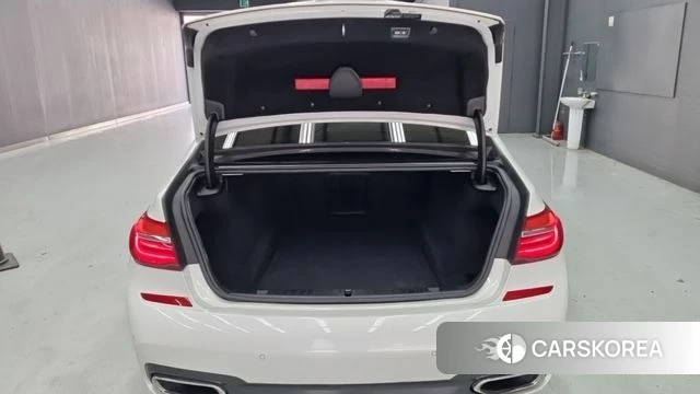 BMW 7 Series (G11) id 4923757 из Кореи 9