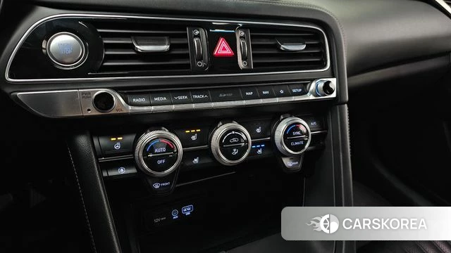 Genesis G70 id 3879890 из Кореи 9