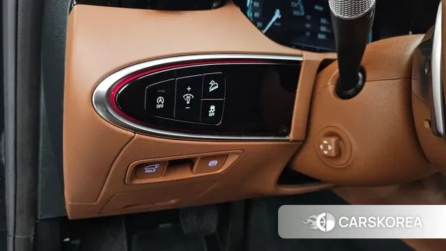 Genesis GV70 id 3581901 из Кореи 9