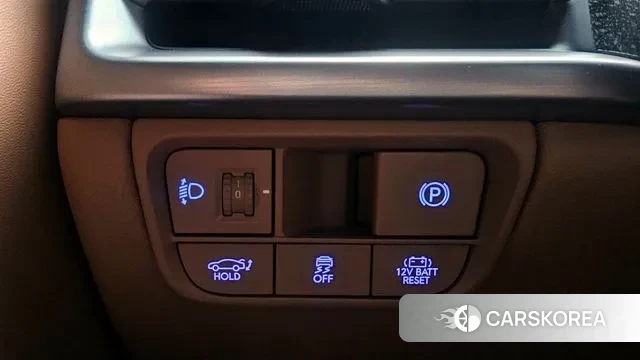 Hyundai Grandeur Hybrid (GN7) id 3486971 из Кореи 9