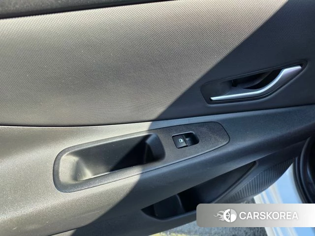 Hyundai Avante (CN7) id 3911136 из Кореи 9